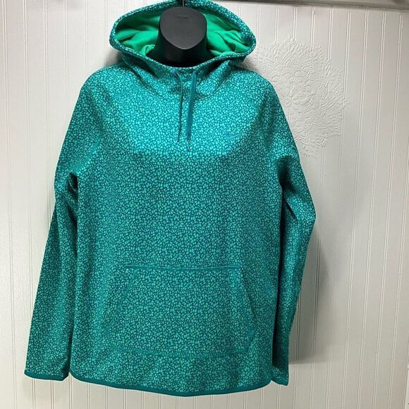 Nike Tops - NIKE Therma Fit Hoodie